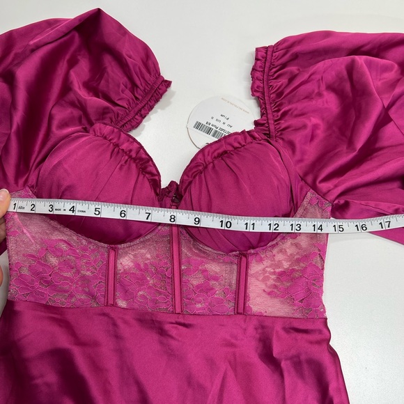 Selfie Leslie Trophy Long Sleeve Lace Bodice Mini Dress Plum Pink New With Tags - Picture 11 of 15